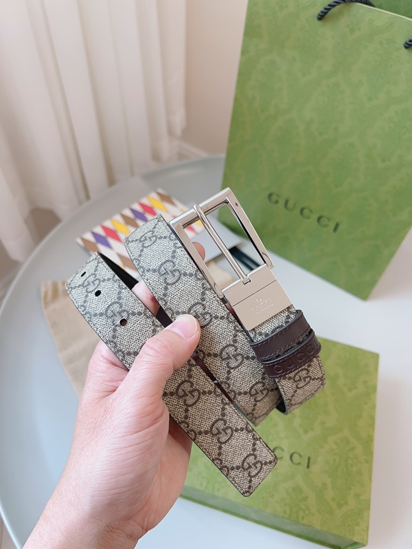 スーパーコピーグッチベルト着用イメージ